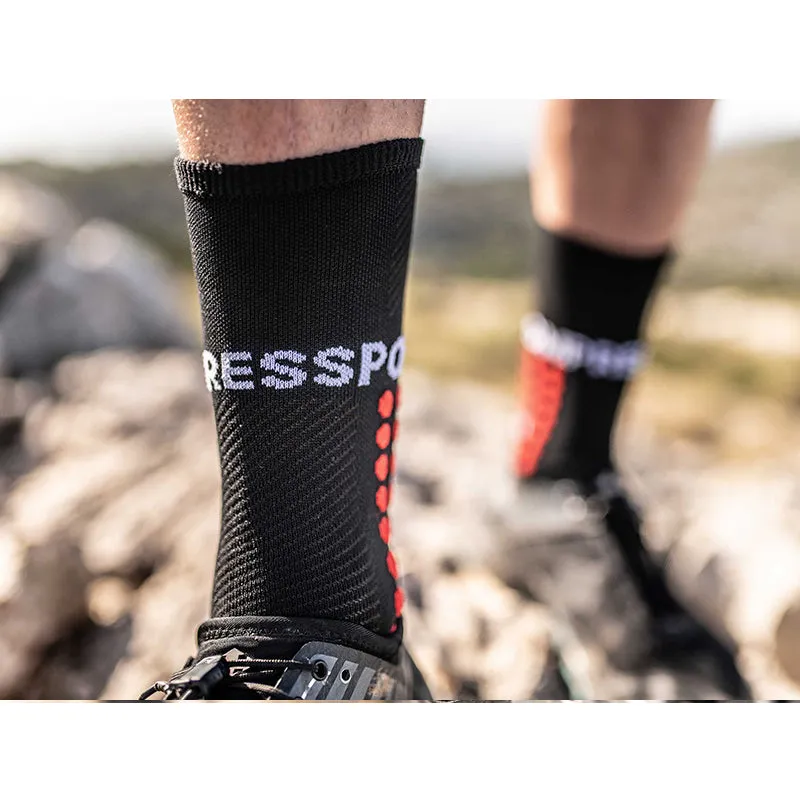 COMPRESSPORT ULTRA TRAIL SOCKS - BLACK
